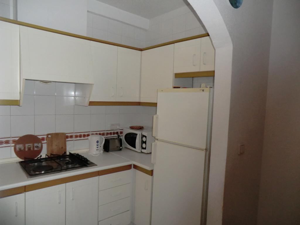 Casas Holiday - Playa Del Cura 2 Торевьиа Номер фото